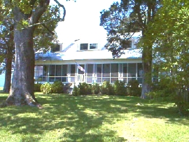The Julia Davis House in 2002